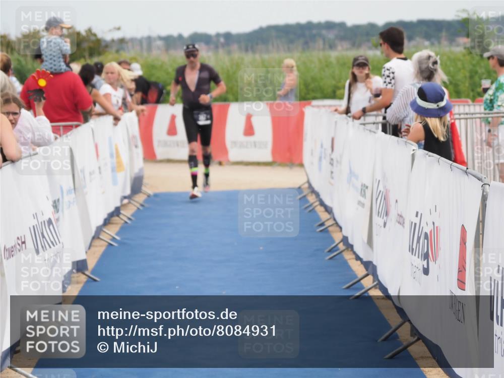 22.06.2025 - Viking Triathlon MichiJ http://msf.ph/oto/8084931 22.06.2025 14:51:34 Ziel 367 meine-sportfotos.de