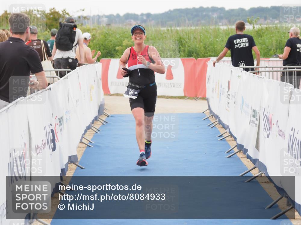 22.06.2025 - Viking Triathlon MichiJ http://msf.ph/oto/8084933 22.06.2025 16:20:23 Ziel 131 meine-sportfotos.de