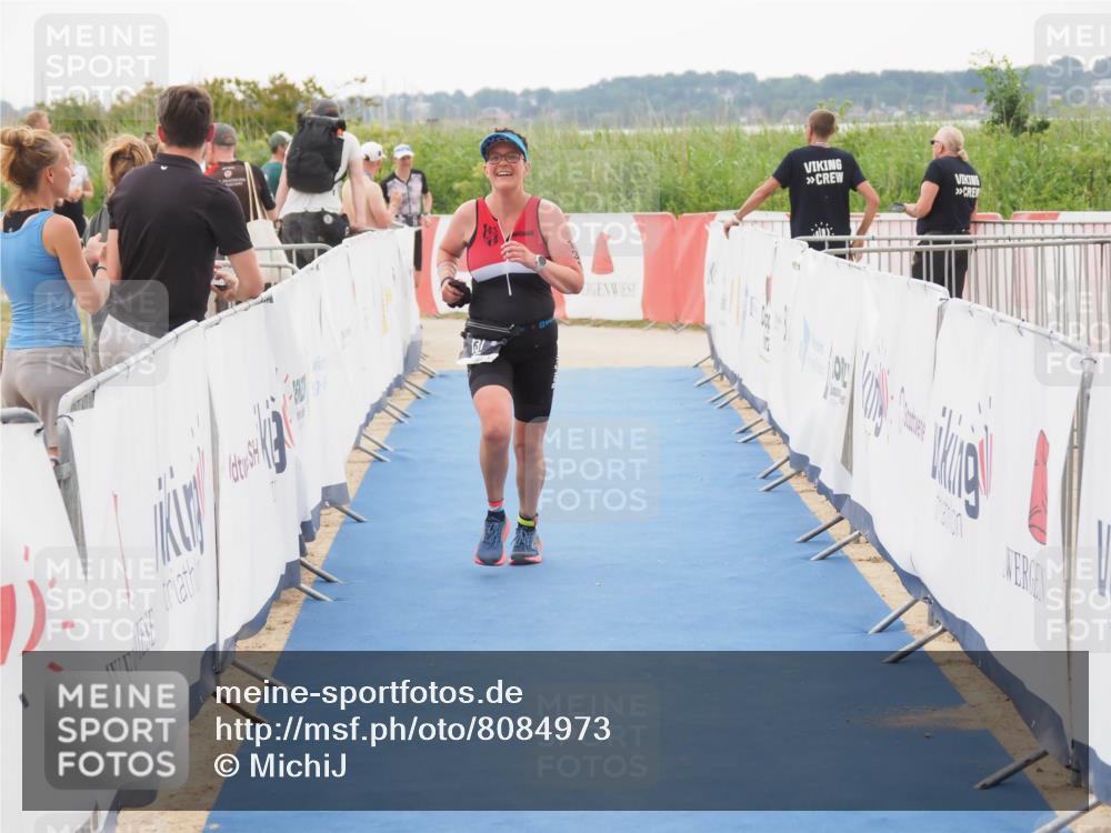 22.06.2025 - Viking Triathlon MichiJ http://msf.ph/oto/8084973 22.06.2025 16:20:24 Ziel 131 meine-sportfotos.de