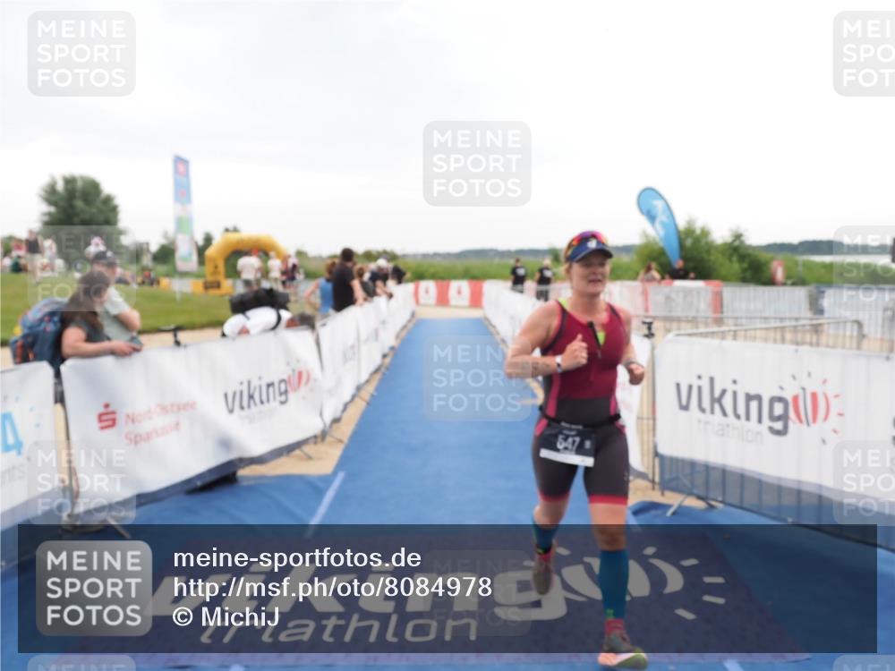 22.06.2025 - Viking Triathlon MichiJ http://msf.ph/oto/8084978 22.06.2025 16:11:50 Ziel 547 meine-sportfotos.de