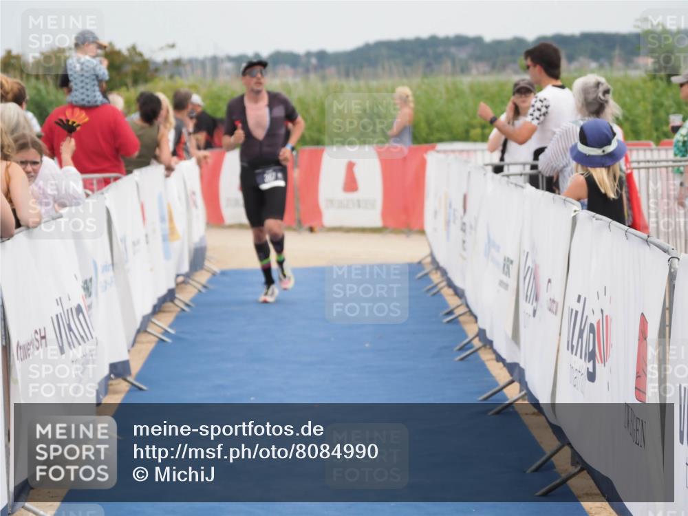 22.06.2025 - Viking Triathlon MichiJ http://msf.ph/oto/8084990 22.06.2025 14:51:35 Ziel 367 meine-sportfotos.de