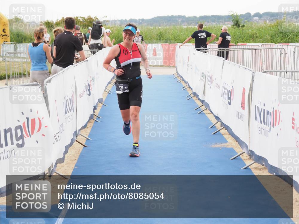 22.06.2025 - Viking Triathlon MichiJ http://msf.ph/oto/8085054 22.06.2025 16:20:25 Ziel 131 meine-sportfotos.de