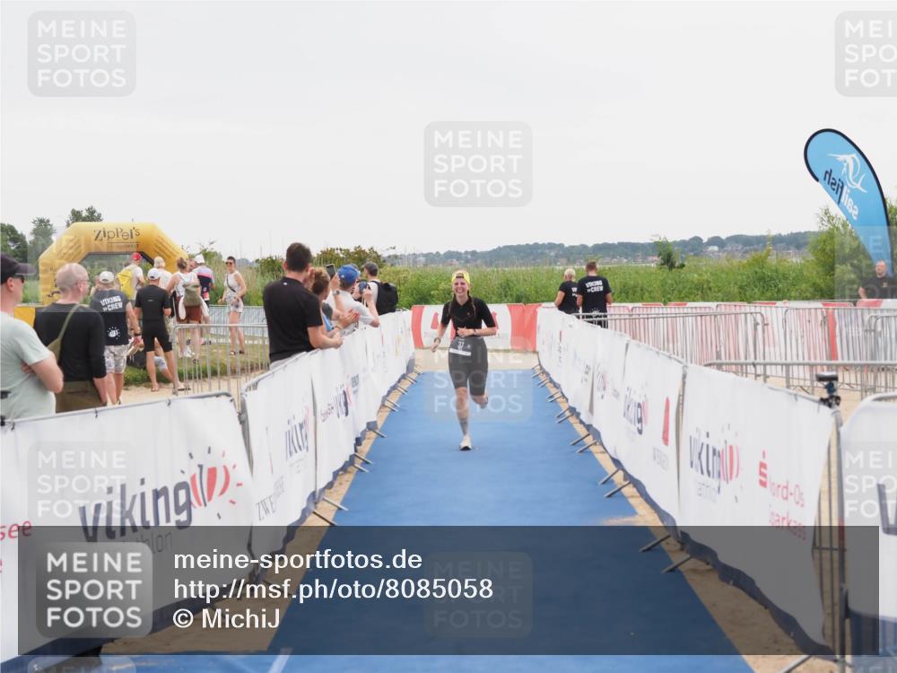 22.06.2025 - Viking Triathlon MichiJ http://msf.ph/oto/8085058 22.06.2025 16:13:14 Ziel 37 meine-sportfotos.de