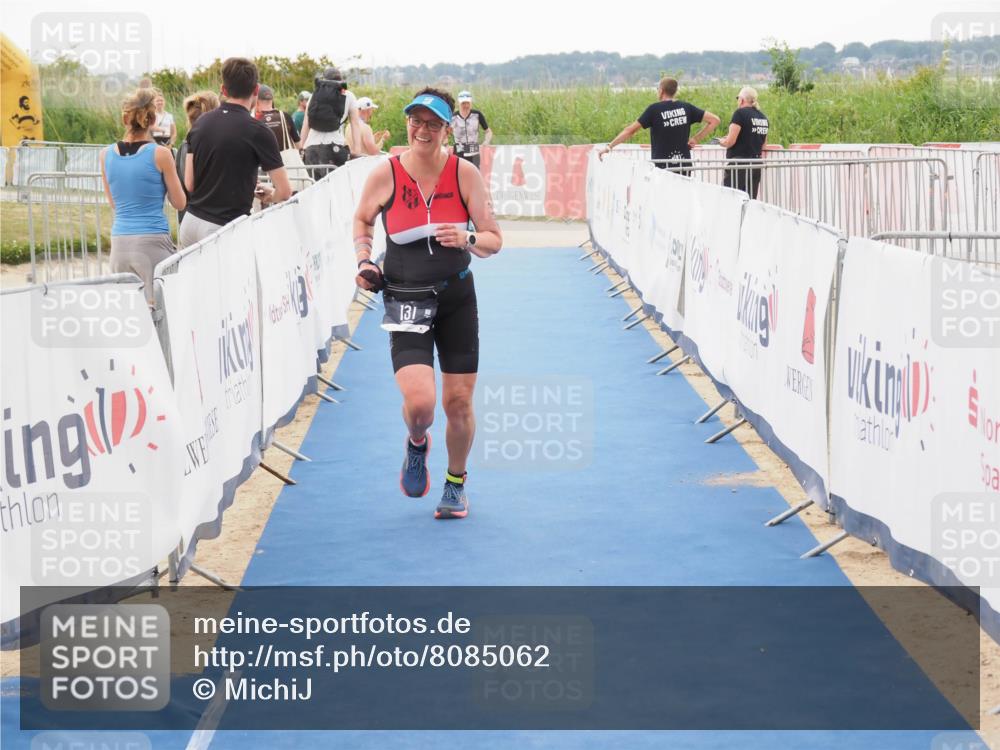 22.06.2025 - Viking Triathlon MichiJ http://msf.ph/oto/8085062 22.06.2025 16:20:25 Ziel 131 meine-sportfotos.de