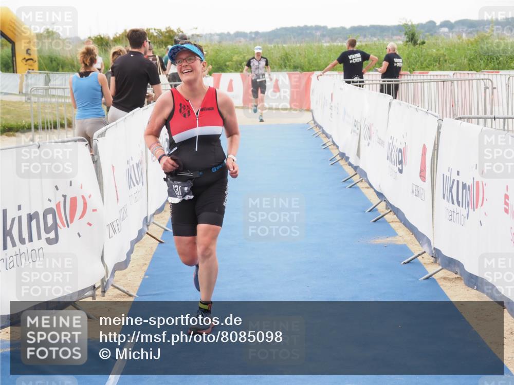 22.06.2025 - Viking Triathlon MichiJ http://msf.ph/oto/8085098 22.06.2025 16:20:26 Ziel 74, 131 meine-sportfotos.de