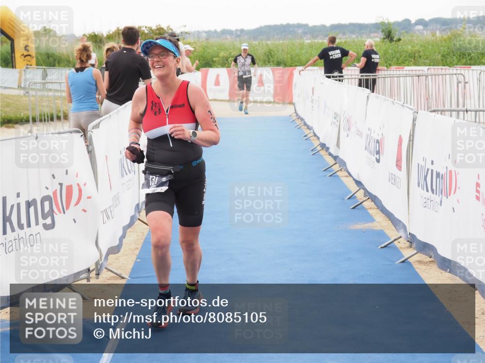 22.06.2025 - Viking Triathlon MichiJ http://msf.ph/oto/8085105 22.06.2025 16:20:26 Ziel 74, 131 meine-sportfotos.de