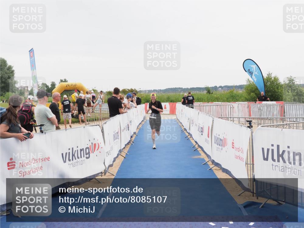 22.06.2025 - Viking Triathlon MichiJ http://msf.ph/oto/8085107 22.06.2025 16:13:14 Ziel 37 meine-sportfotos.de