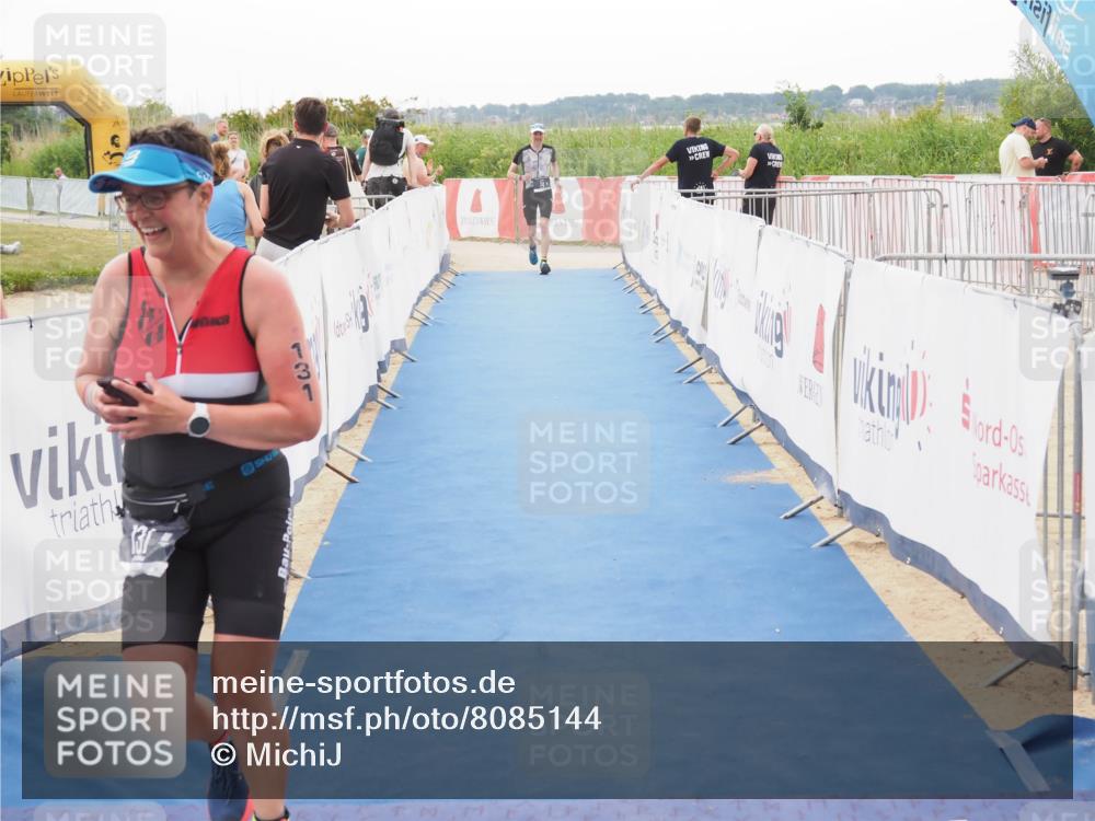 22.06.2025 - Viking Triathlon MichiJ http://msf.ph/oto/8085144 22.06.2025 16:20:27 Ziel 74, 131 meine-sportfotos.de