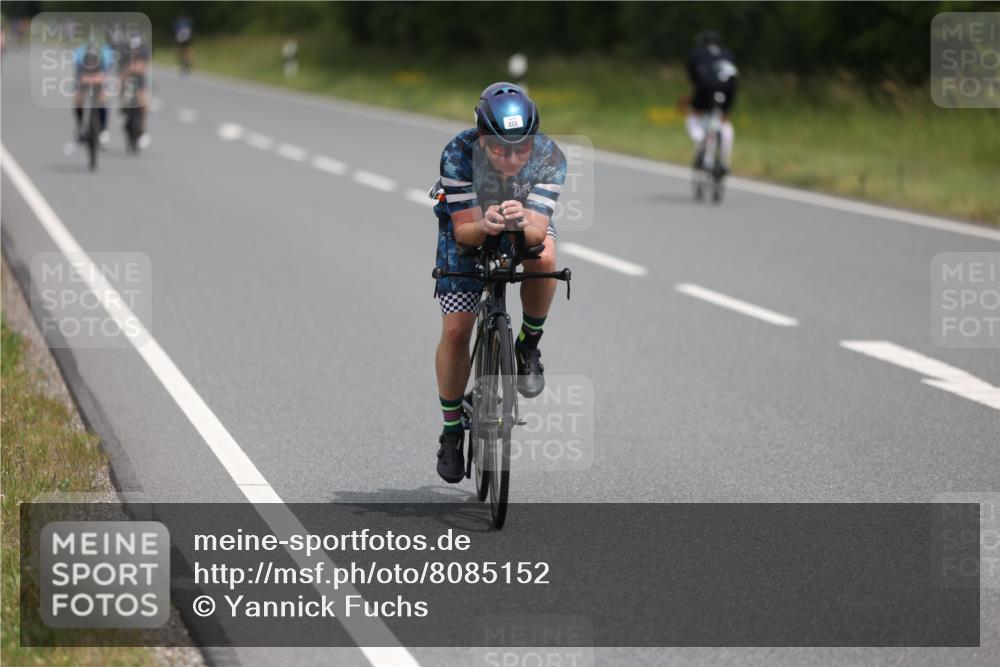 22.06.2025 - Viking Triathlon Yannick Fuchs http://msf.ph/oto/8085152 22.06.2025 12:36:57 Radfahren 125, 360, 363, 466 meine-sportfotos.de