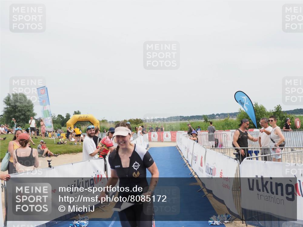 22.06.2025 - Viking Triathlon MichiJ http://msf.ph/oto/8085172 22.06.2025 14:43:36 Ziel 14 meine-sportfotos.de