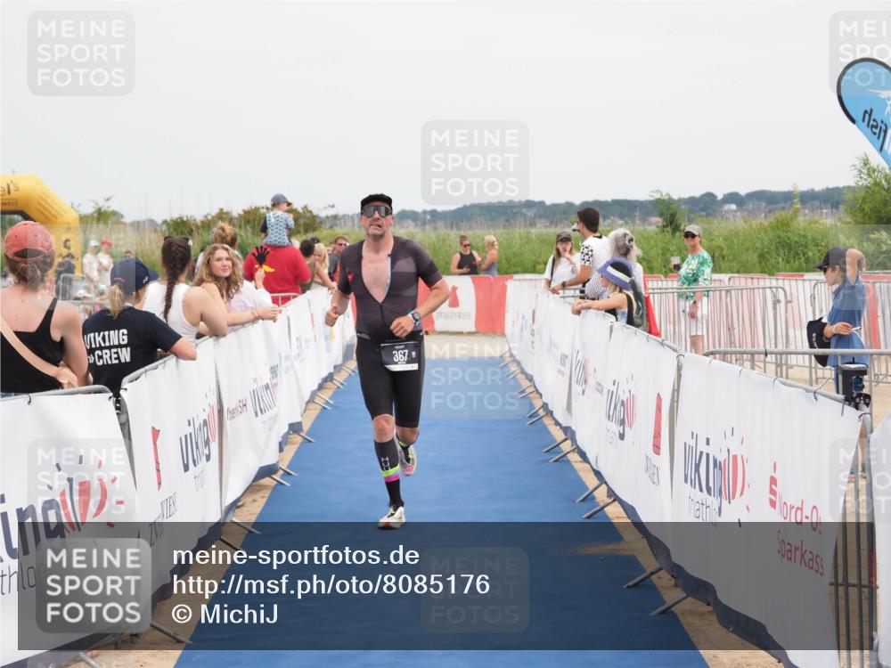 22.06.2025 - Viking Triathlon MichiJ http://msf.ph/oto/8085176 22.06.2025 14:51:38 Ziel 367 meine-sportfotos.de