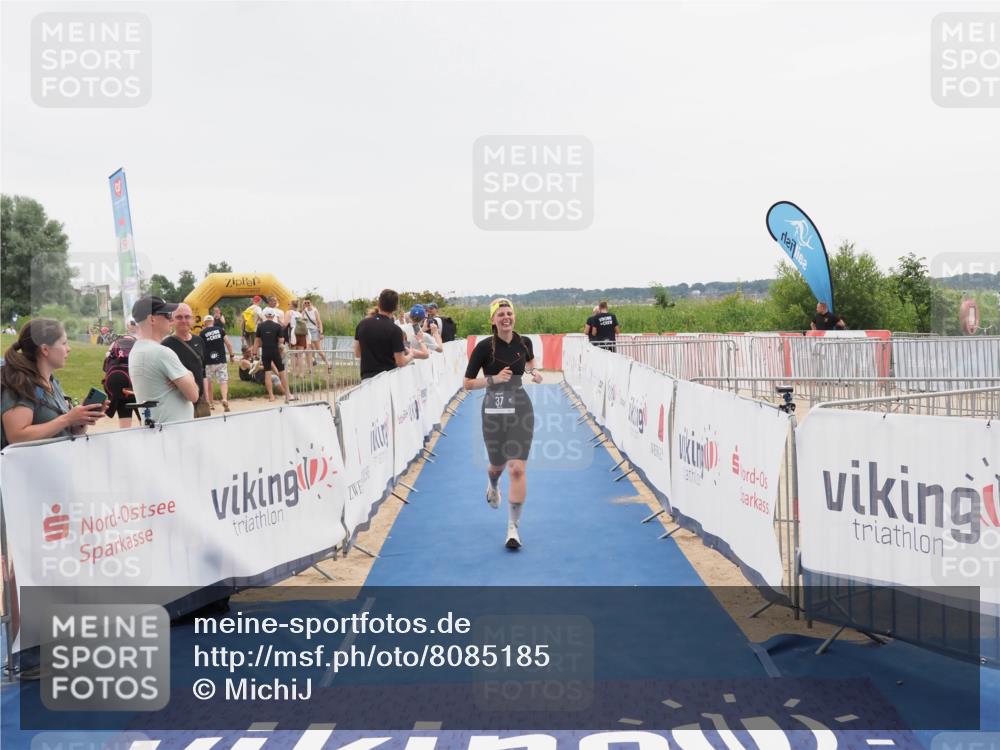 22.06.2025 - Viking Triathlon MichiJ http://msf.ph/oto/8085185 22.06.2025 16:13:16 Ziel 37 meine-sportfotos.de