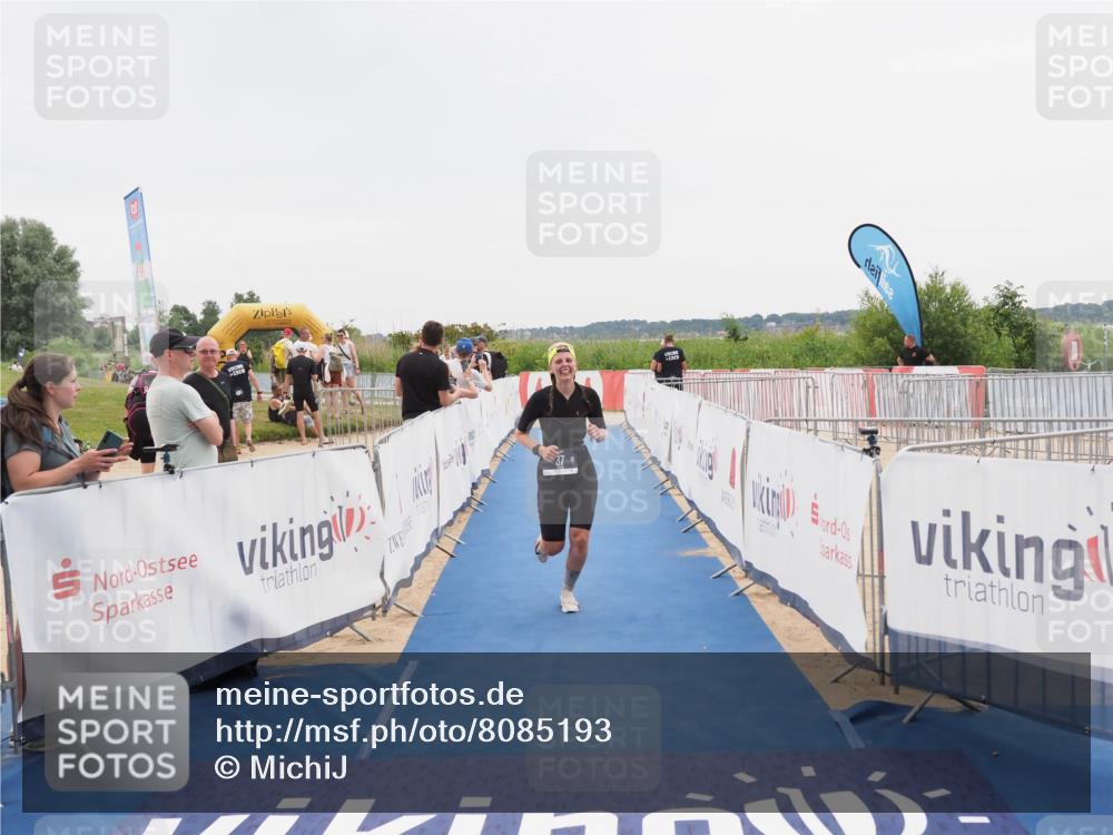 22.06.2025 - Viking Triathlon MichiJ http://msf.ph/oto/8085193 22.06.2025 16:13:16 Ziel 37 meine-sportfotos.de