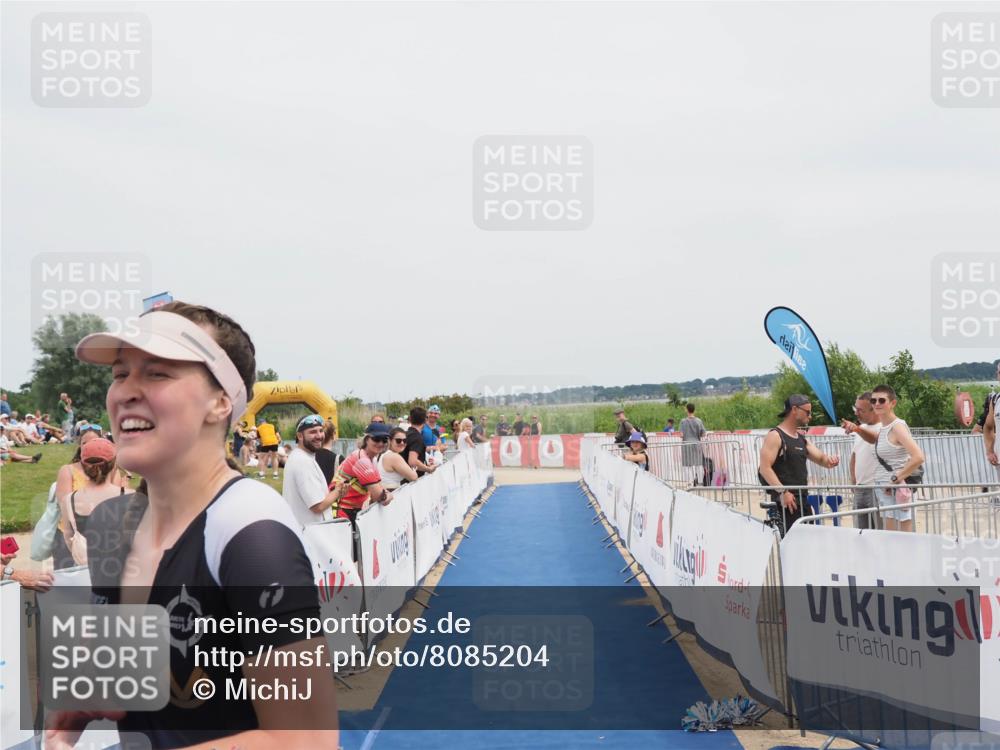 22.06.2025 - Viking Triathlon MichiJ http://msf.ph/oto/8085204 22.06.2025 14:43:37 Ziel 14 meine-sportfotos.de