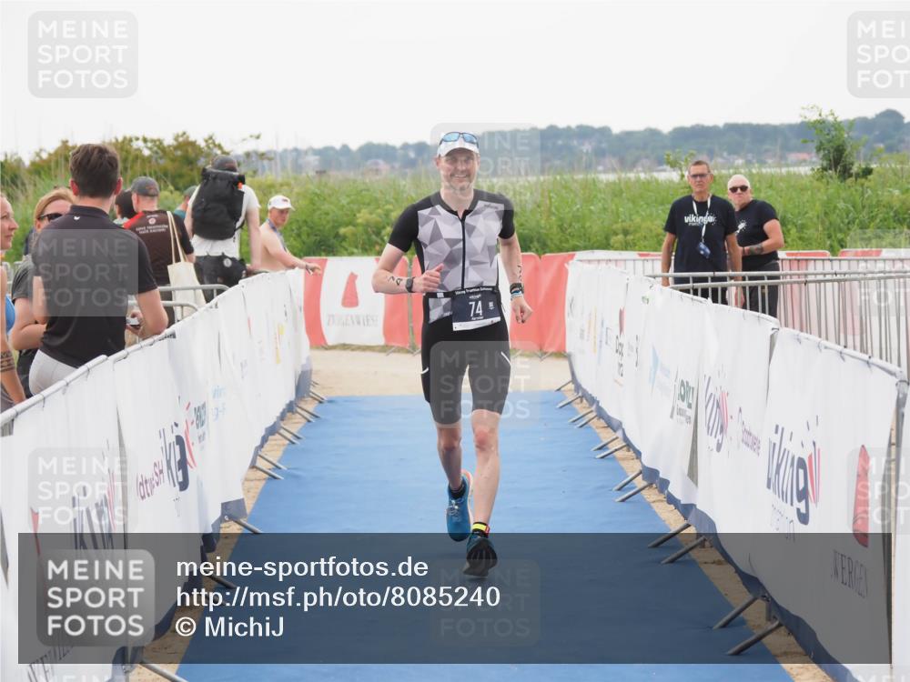 22.06.2025 - Viking Triathlon MichiJ http://msf.ph/oto/8085240 22.06.2025 16:20:30 Ziel 74, 131 meine-sportfotos.de