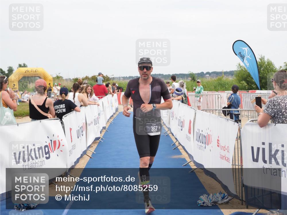 22.06.2025 - Viking Triathlon MichiJ http://msf.ph/oto/8085259 22.06.2025 14:51:40 Ziel 367 meine-sportfotos.de