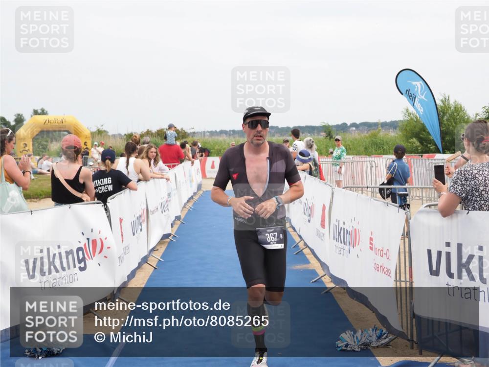 22.06.2025 - Viking Triathlon MichiJ http://msf.ph/oto/8085265 22.06.2025 14:51:40 Ziel 367 meine-sportfotos.de