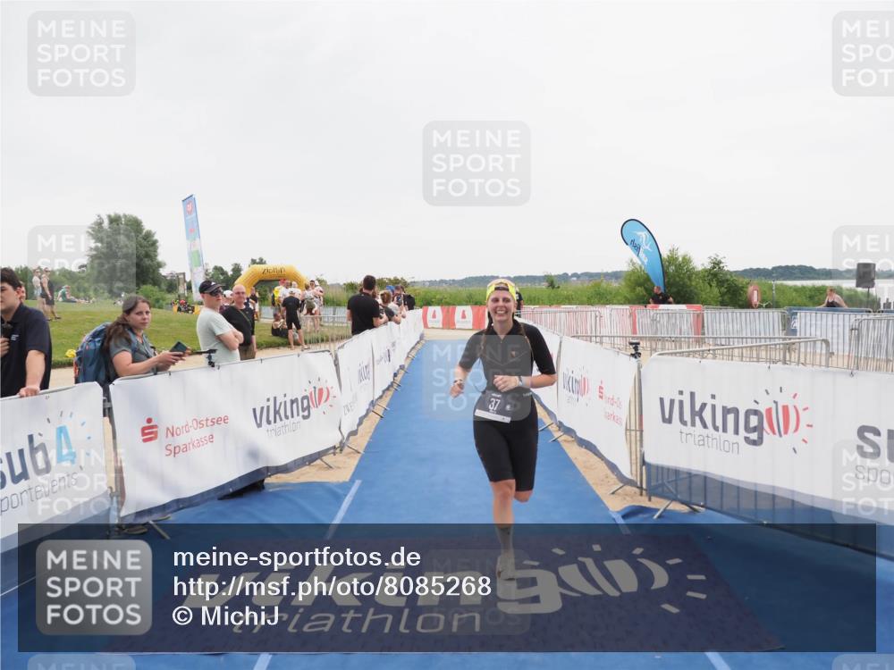 22.06.2025 - Viking Triathlon MichiJ http://msf.ph/oto/8085268 22.06.2025 16:13:17 Ziel 37 meine-sportfotos.de