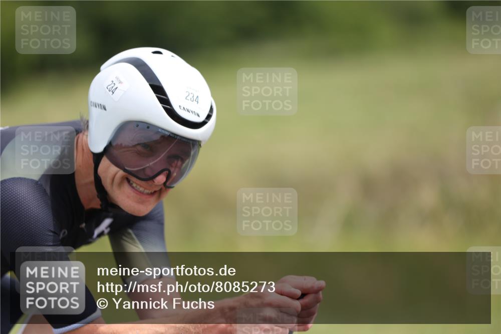22.06.2025 - Viking Triathlon Yannick Fuchs http://msf.ph/oto/8085273 22.06.2025 12:37:36 Radfahren 234 meine-sportfotos.de