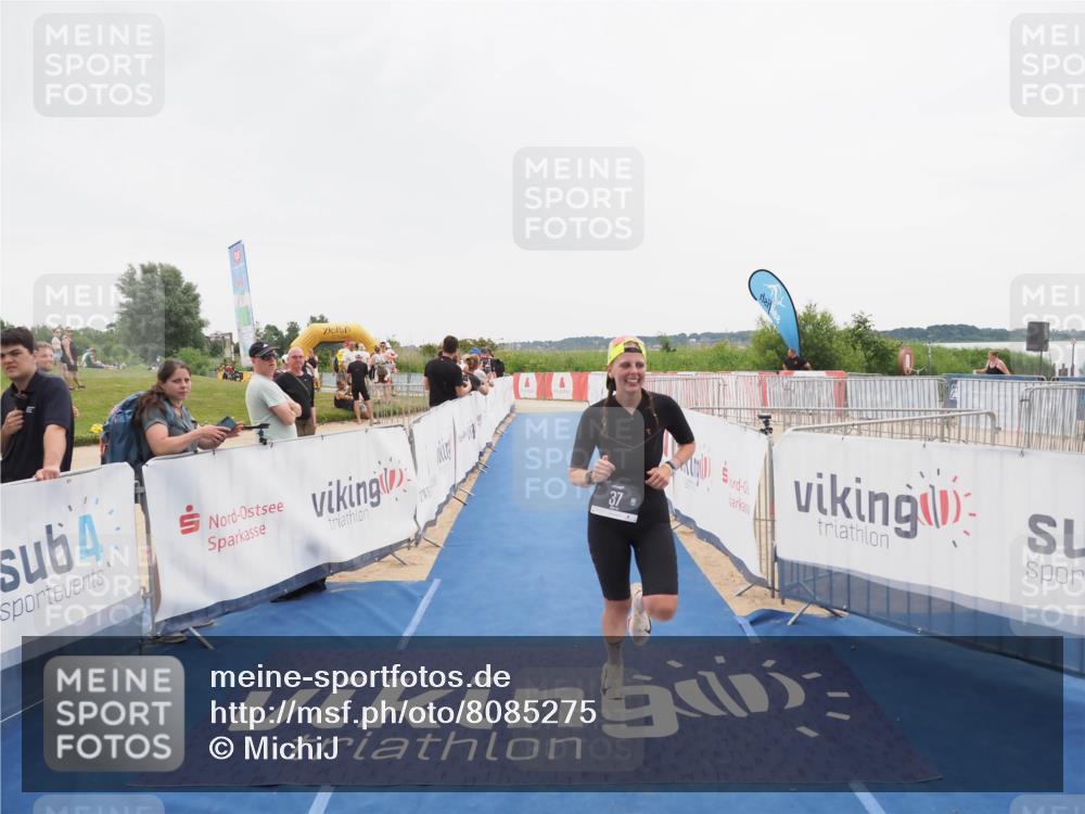 22.06.2025 - Viking Triathlon MichiJ http://msf.ph/oto/8085275 22.06.2025 16:13:17 Ziel 37 meine-sportfotos.de