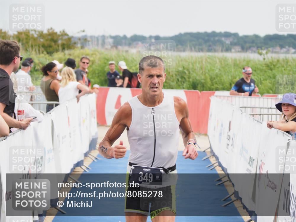 22.06.2025 - Viking Triathlon MichiJ http://msf.ph/oto/8085278 22.06.2025 14:44:00 Ziel 349 meine-sportfotos.de