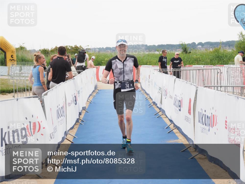 22.06.2025 - Viking Triathlon MichiJ http://msf.ph/oto/8085328 22.06.2025 16:20:32 Ziel 74 meine-sportfotos.de