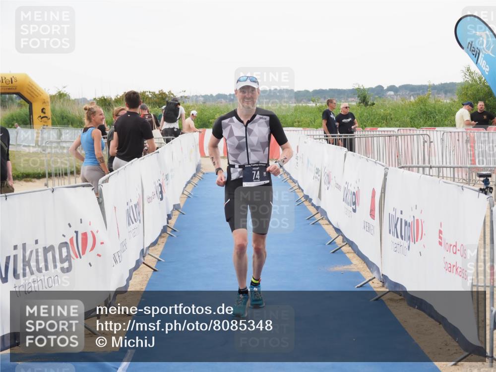 22.06.2025 - Viking Triathlon MichiJ http://msf.ph/oto/8085348 22.06.2025 16:20:32 Ziel 74 meine-sportfotos.de