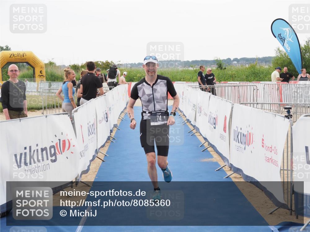 22.06.2025 - Viking Triathlon MichiJ http://msf.ph/oto/8085360 22.06.2025 16:20:33 Ziel 74 meine-sportfotos.de