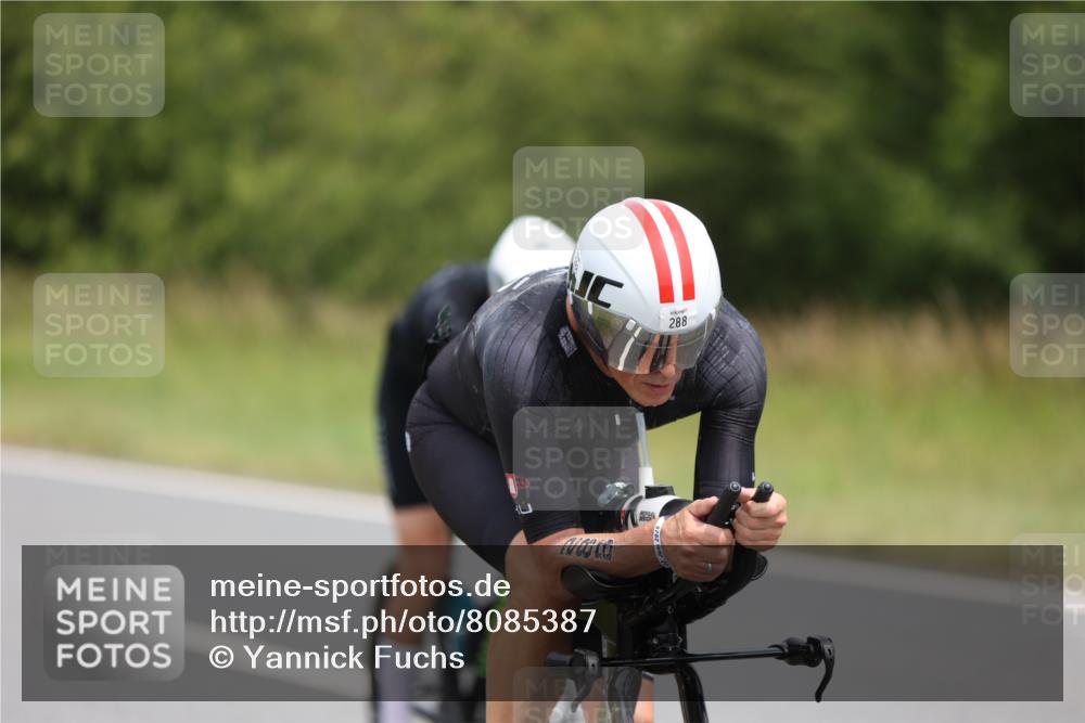 22.06.2025 - Viking Triathlon Yannick Fuchs http://msf.ph/oto/8085387 22.06.2025 12:38:05 Radfahren 203, 288, 403 meine-sportfotos.de