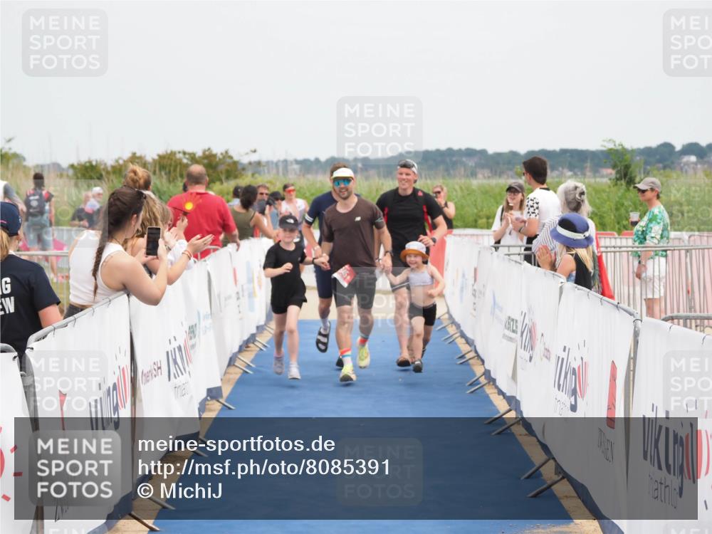 22.06.2025 - Viking Triathlon MichiJ http://msf.ph/oto/8085391 22.06.2025 14:52:11 Ziel 645 meine-sportfotos.de