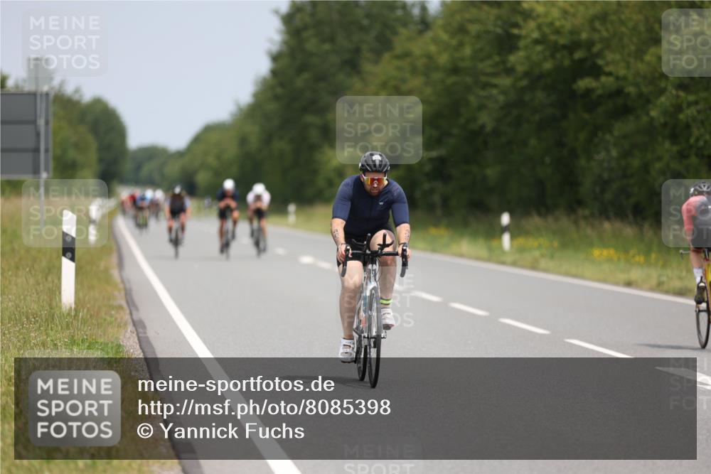 22.06.2025 - Viking Triathlon Yannick Fuchs http://msf.ph/oto/8085398 22.06.2025 12:38:23 Radfahren 44, 58, 116, 220, 229, 294, 324, 331, 361, 402, 505, 655 meine-sportfotos.de