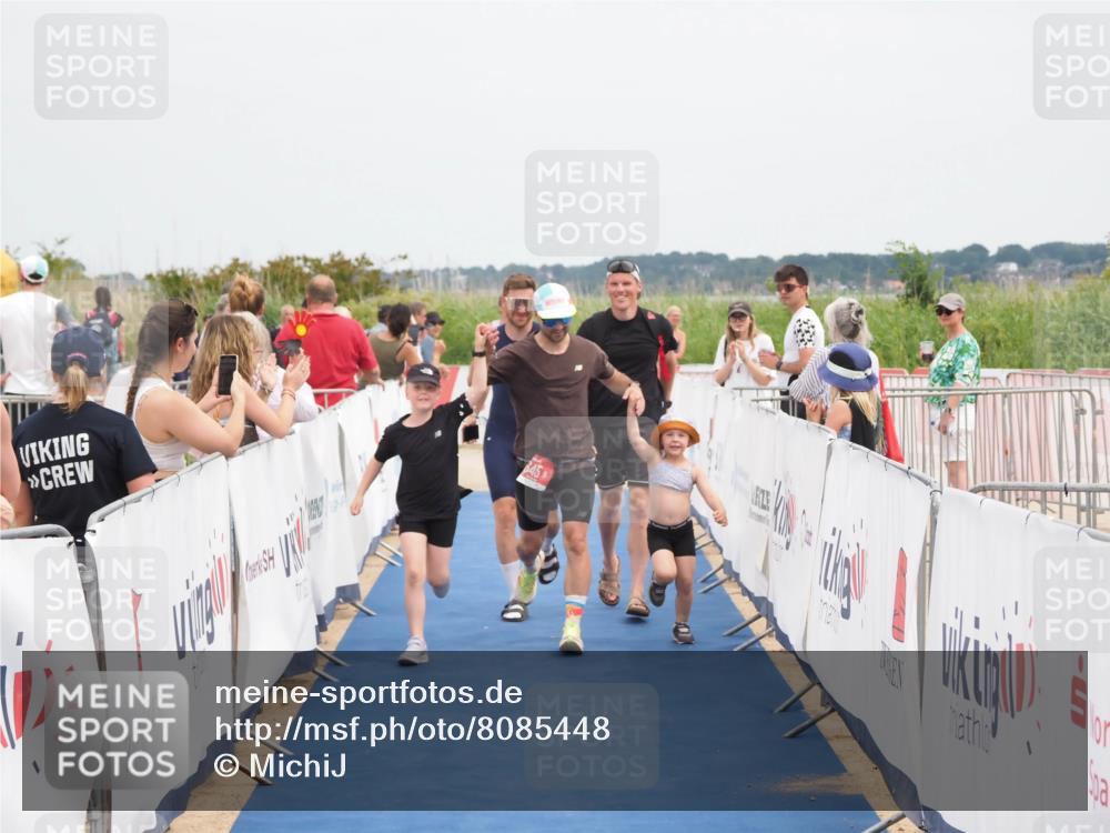22.06.2025 - Viking Triathlon MichiJ http://msf.ph/oto/8085448 22.06.2025 14:52:12 Ziel 420, 645 meine-sportfotos.de