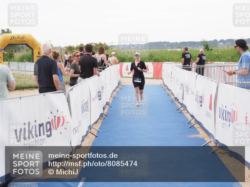 22.06.2025 - Viking Triathlon MichiJ http://msf.ph/oto/8085474 22.06.2025 16:21:26 Ziel 143 meine-sportfotos.de