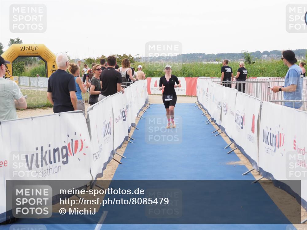 22.06.2025 - Viking Triathlon MichiJ http://msf.ph/oto/8085479 22.06.2025 16:21:26 Ziel 143 meine-sportfotos.de