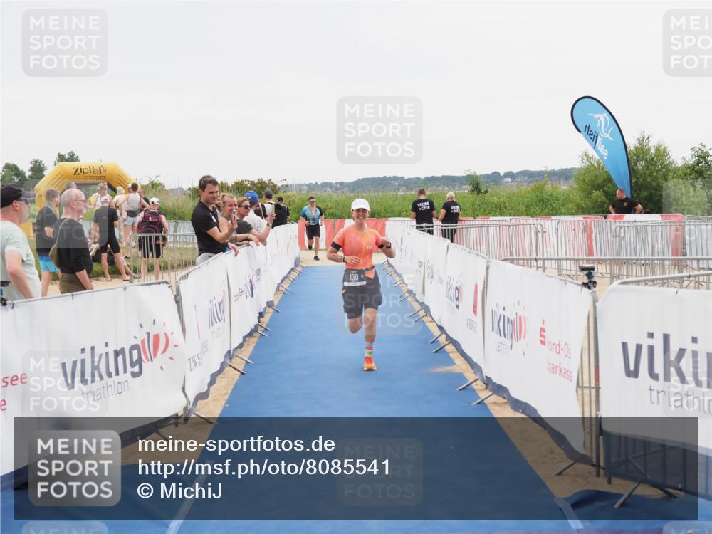 22.06.2025 - Viking Triathlon MichiJ http://msf.ph/oto/8085541 22.06.2025 16:13:29 Ziel 130, 467 meine-sportfotos.de