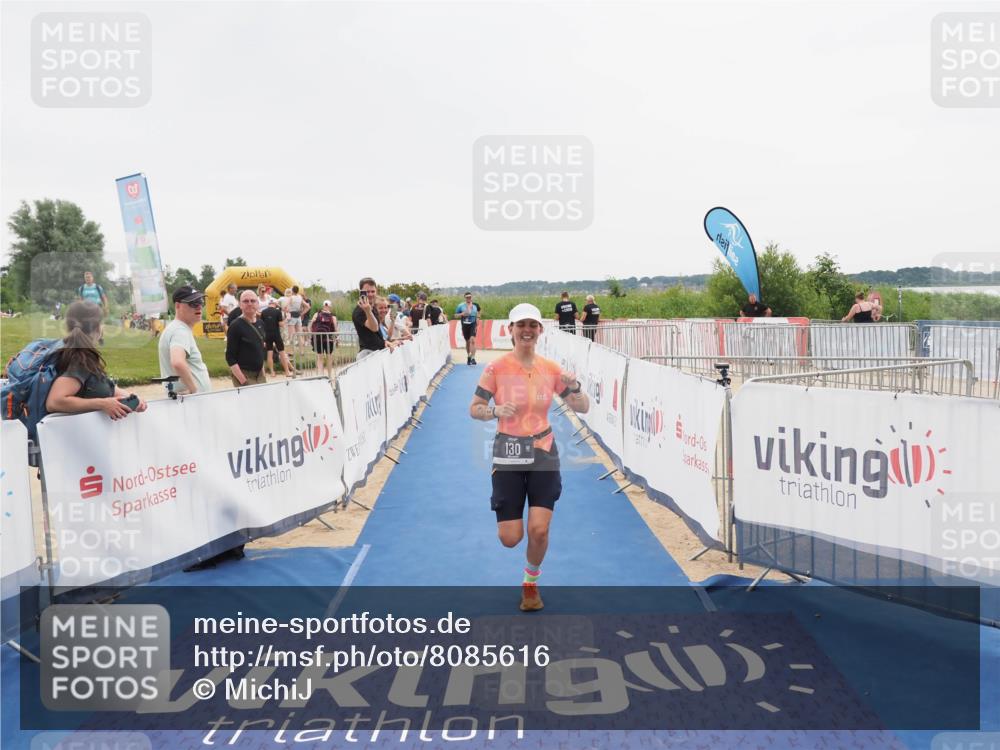 22.06.2025 - Viking Triathlon MichiJ http://msf.ph/oto/8085616 22.06.2025 16:13:30 Ziel 130, 467 meine-sportfotos.de