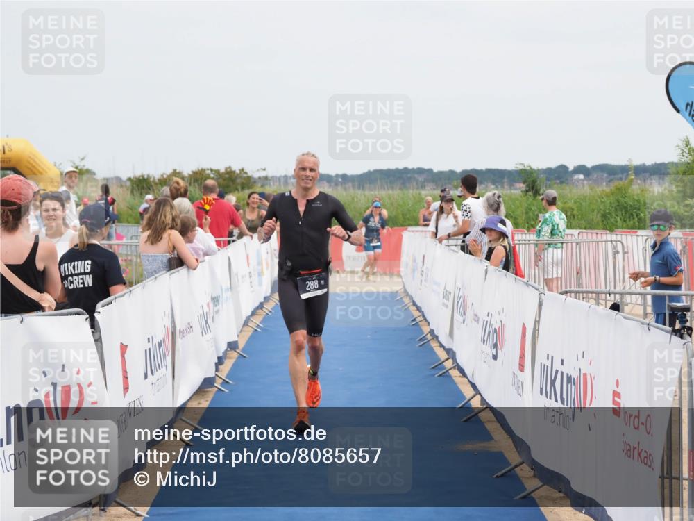 22.06.2025 - Viking Triathlon MichiJ http://msf.ph/oto/8085657 22.06.2025 14:52:21 Ziel 288, 420 meine-sportfotos.de