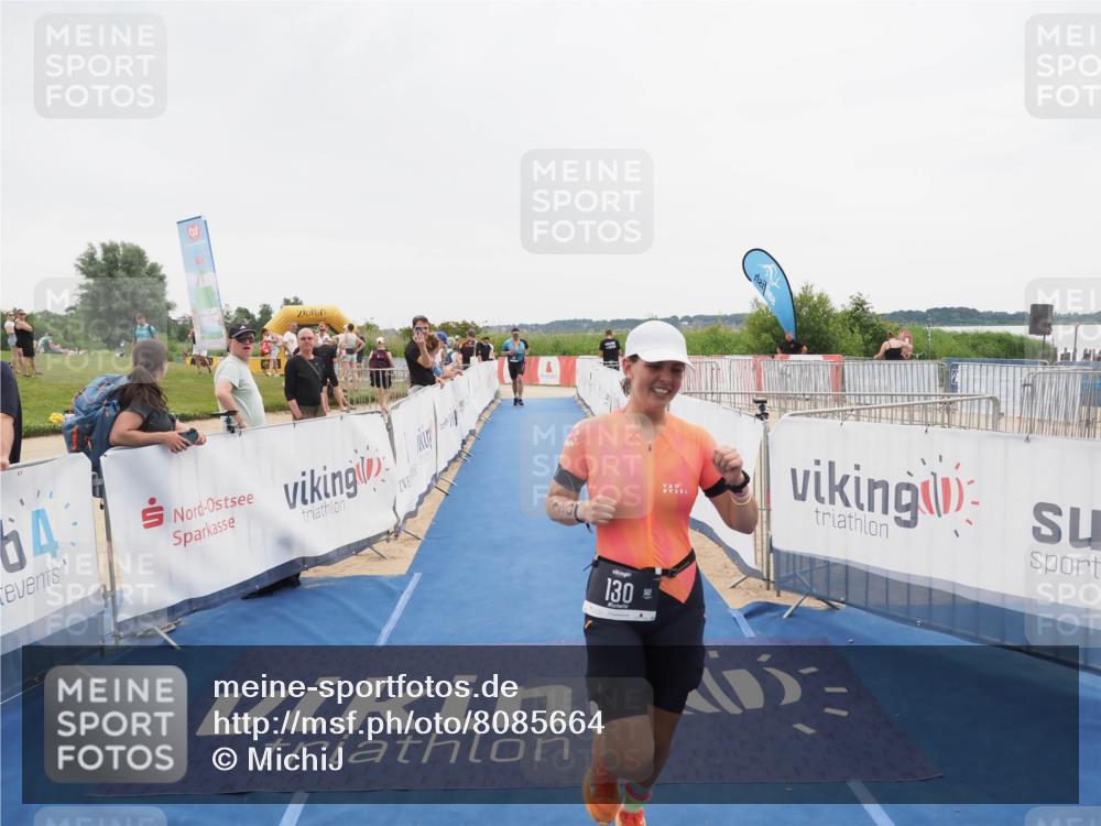 22.06.2025 - Viking Triathlon MichiJ http://msf.ph/oto/8085664 22.06.2025 16:13:31 Ziel 130, 467 meine-sportfotos.de