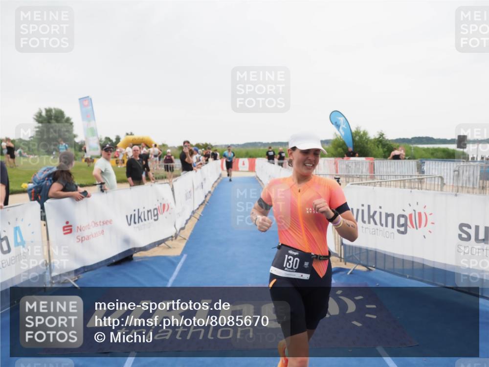 22.06.2025 - Viking Triathlon MichiJ http://msf.ph/oto/8085670 22.06.2025 16:13:31 Ziel 130, 467 meine-sportfotos.de