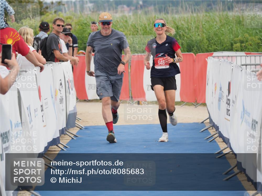 22.06.2025 - Viking Triathlon MichiJ http://msf.ph/oto/8085683 22.06.2025 14:46:19 Ziel 648 meine-sportfotos.de