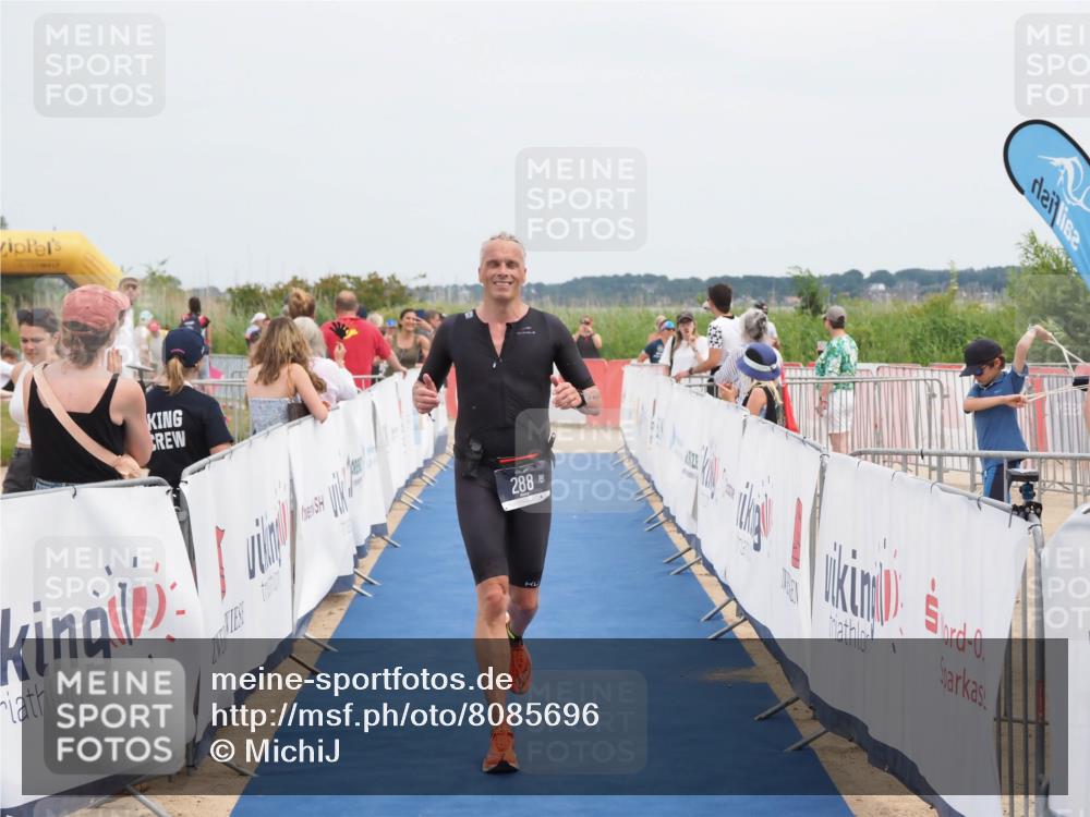 22.06.2025 - Viking Triathlon MichiJ http://msf.ph/oto/8085696 22.06.2025 14:52:21 Ziel 288, 420 meine-sportfotos.de