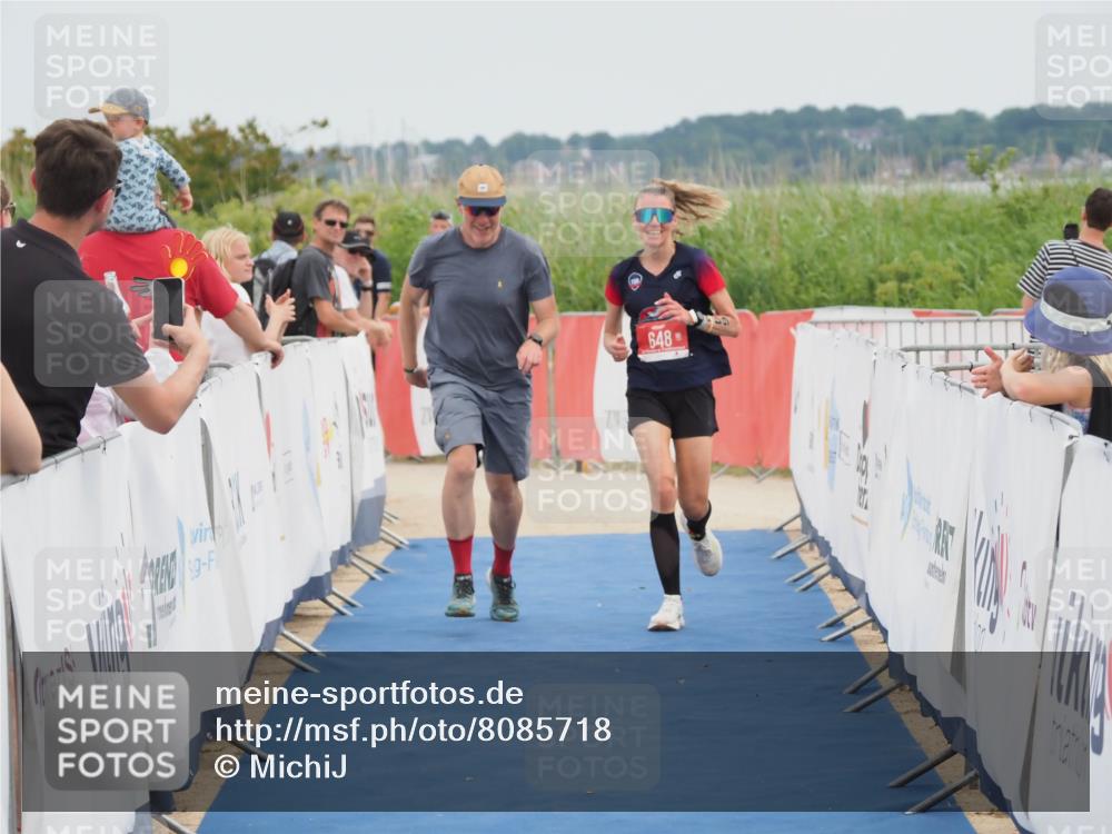 22.06.2025 - Viking Triathlon MichiJ http://msf.ph/oto/8085718 22.06.2025 14:46:20 Ziel 648 meine-sportfotos.de