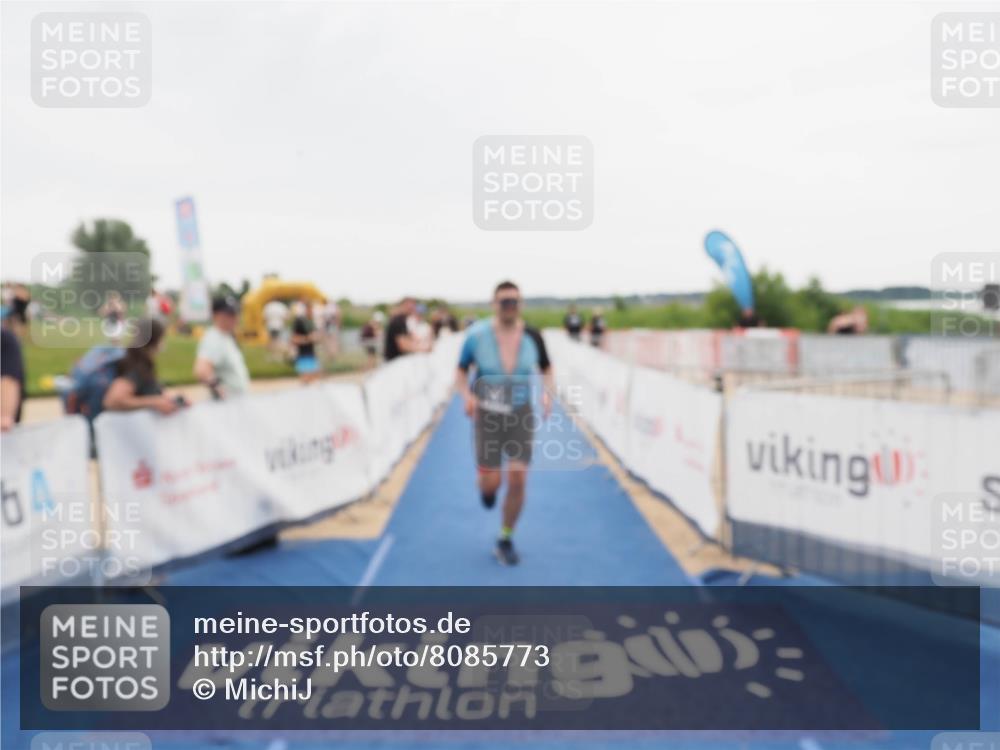 22.06.2025 - Viking Triathlon MichiJ http://msf.ph/oto/8085773 22.06.2025 16:13:36 Ziel 76, 467 meine-sportfotos.de
