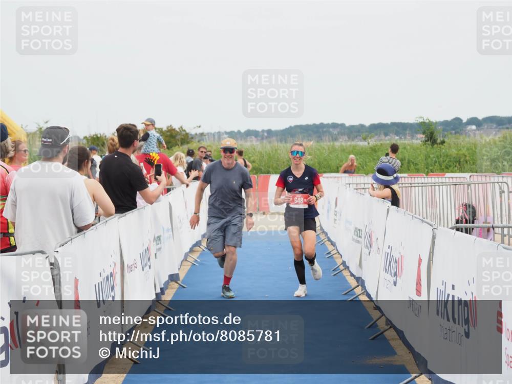 22.06.2025 - Viking Triathlon MichiJ http://msf.ph/oto/8085781 22.06.2025 14:46:21 Ziel 648 meine-sportfotos.de