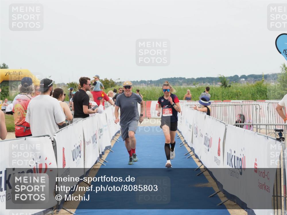 22.06.2025 - Viking Triathlon MichiJ http://msf.ph/oto/8085803 22.06.2025 14:46:22 Ziel 648 meine-sportfotos.de