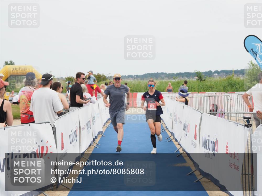 22.06.2025 - Viking Triathlon MichiJ http://msf.ph/oto/8085808 22.06.2025 14:46:22 Ziel 648 meine-sportfotos.de