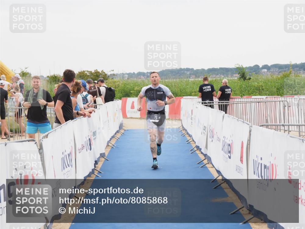 22.06.2025 - Viking Triathlon MichiJ http://msf.ph/oto/8085868 22.06.2025 16:13:41 Ziel 76 meine-sportfotos.de