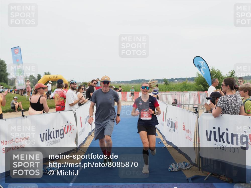 22.06.2025 - Viking Triathlon MichiJ http://msf.ph/oto/8085870 22.06.2025 14:46:23 Ziel 648 meine-sportfotos.de
