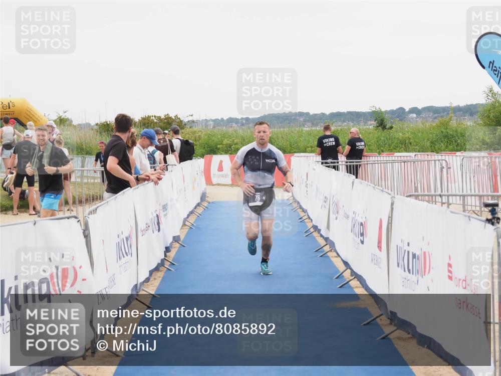 22.06.2025 - Viking Triathlon MichiJ http://msf.ph/oto/8085892 22.06.2025 16:13:41 Ziel 76 meine-sportfotos.de