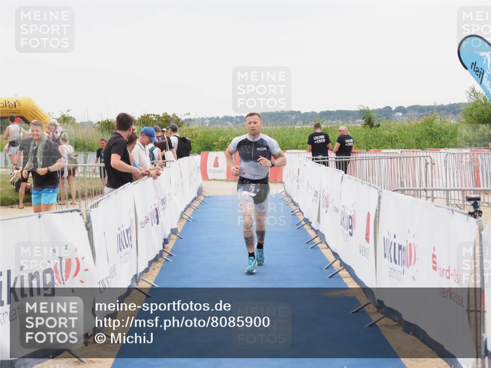 22.06.2025 - Viking Triathlon MichiJ http://msf.ph/oto/8085900 22.06.2025 16:13:42 Ziel 76 meine-sportfotos.de